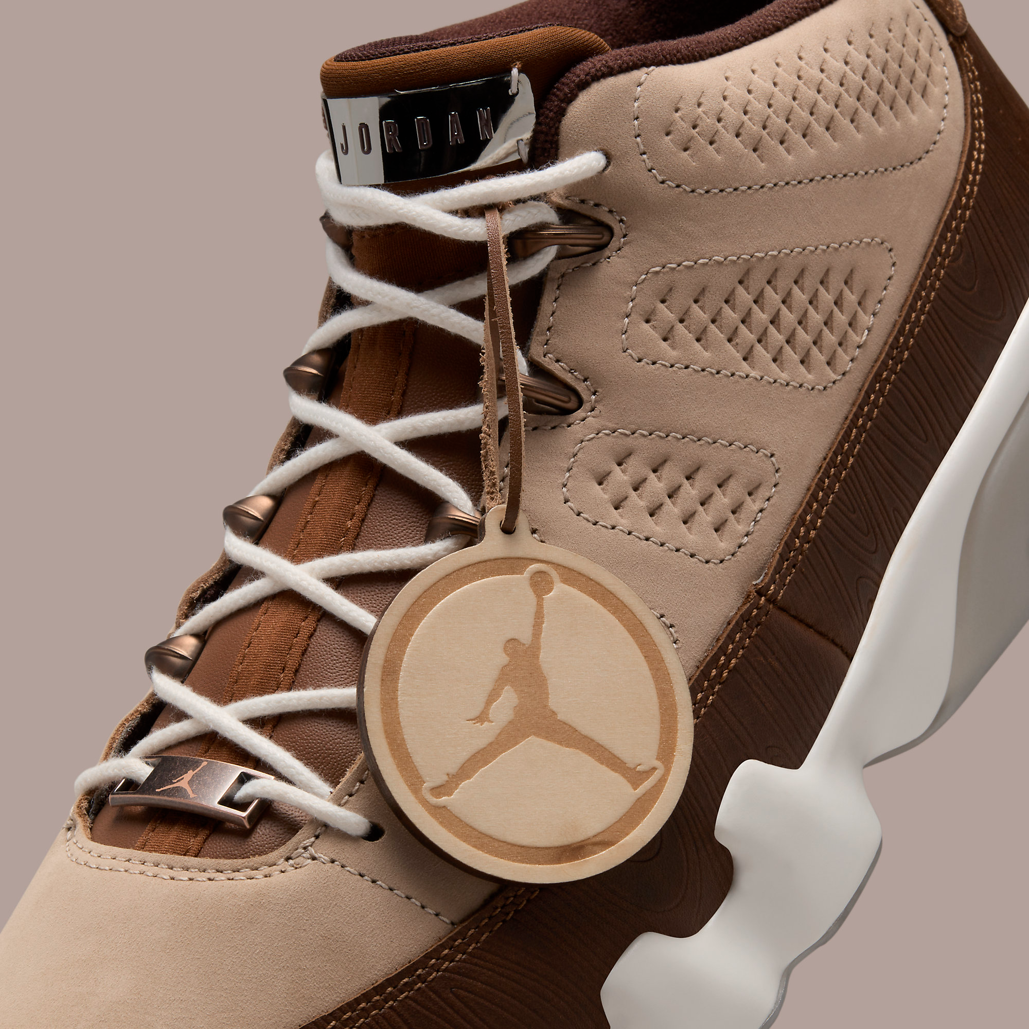 The Happy Life Wood x Air Jordan 9 Low Golf Releases On April 10th The Happy Life Wood x Air Jordan 9 Low Golf Releases On April 10th